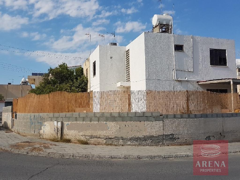 House in agoi anargiroi