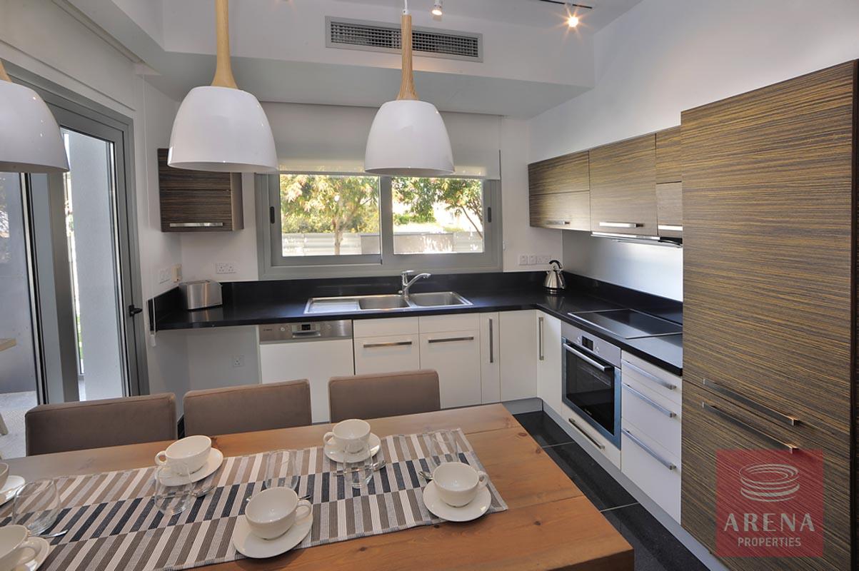3 bed villa in pervolia - kitchen
