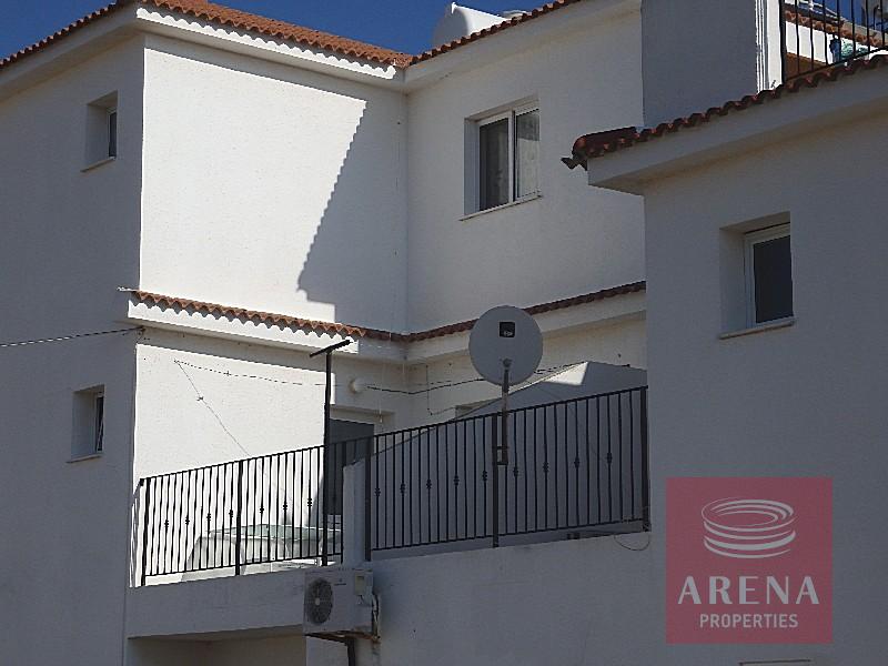 Apartment -n Paralimni for sale