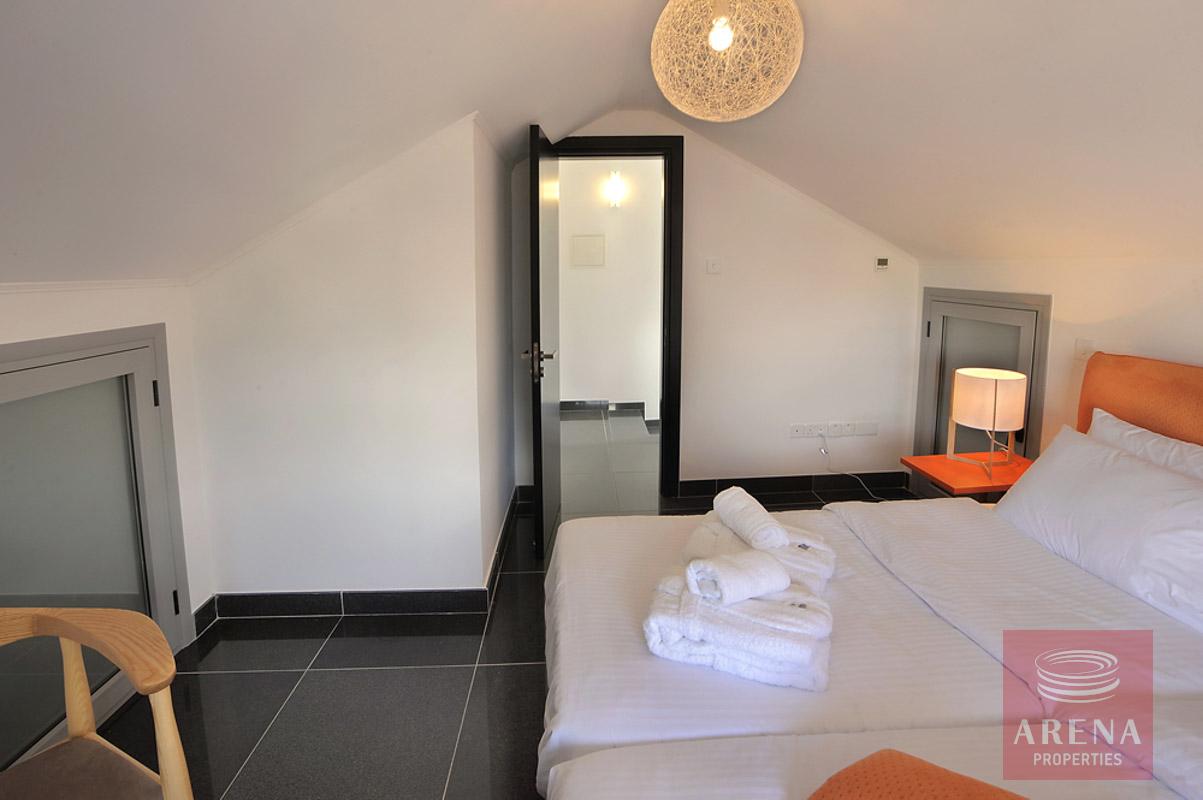 buy villa in pervolia - bedroom