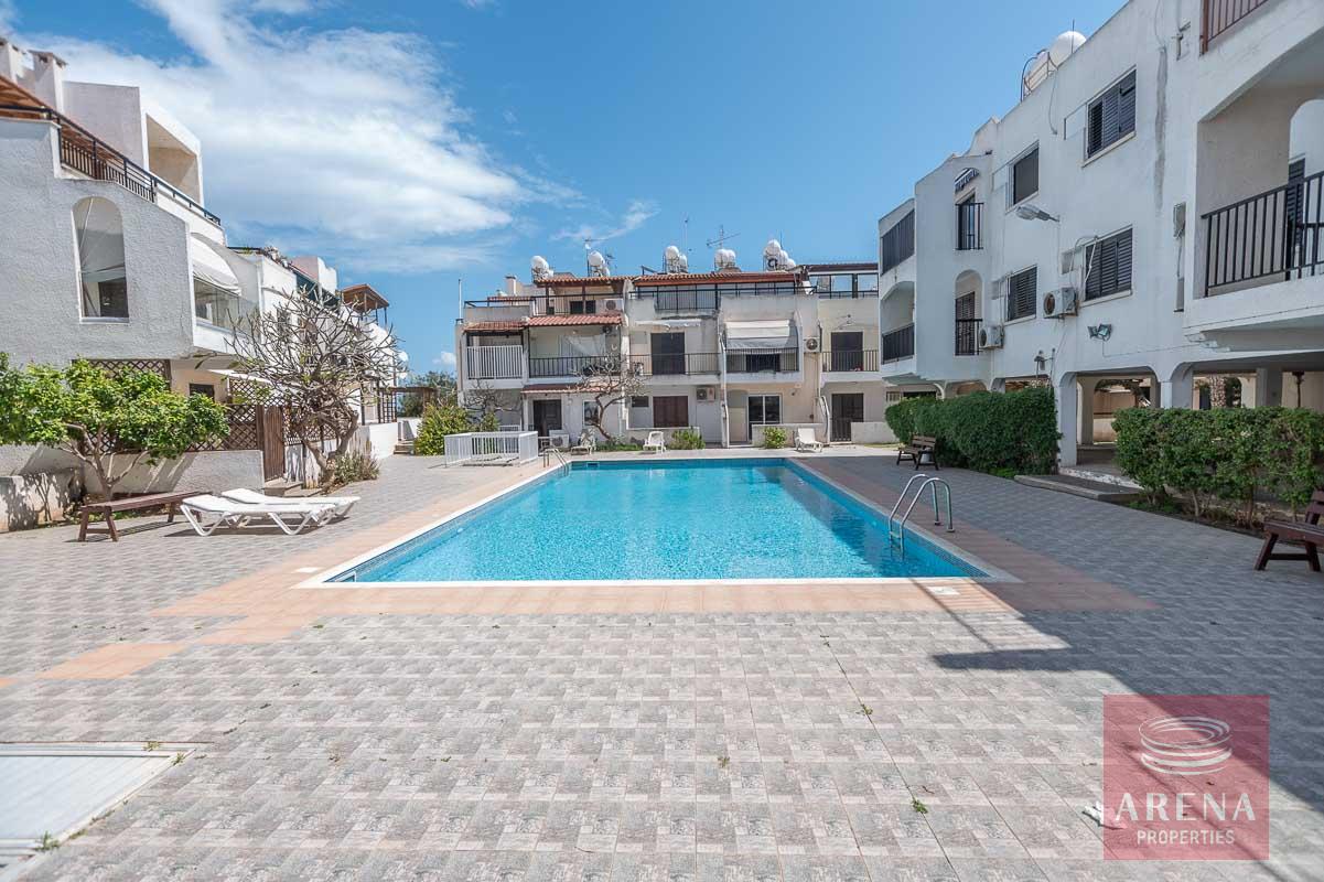 1 bed apt in Kapparis - communal pool