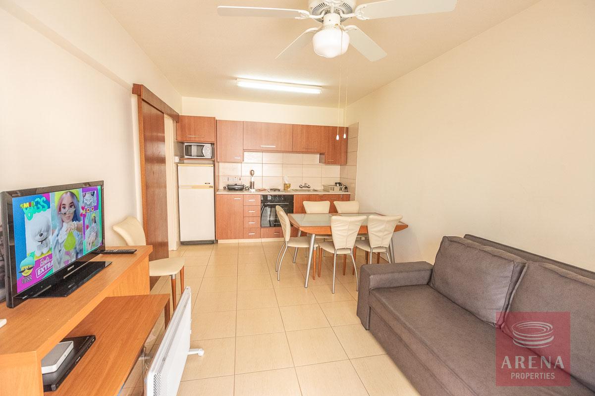 1 bed apt in Kapparis with deeds