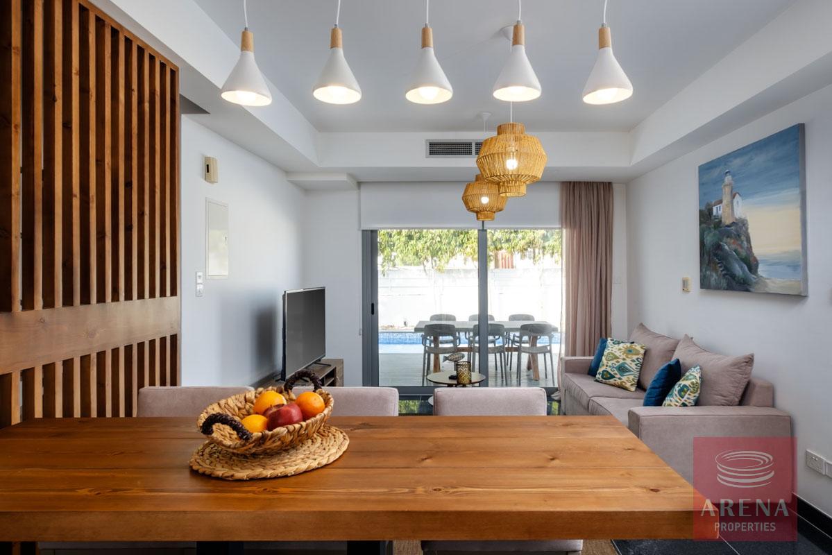 buy villa in pervolia