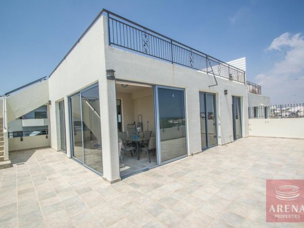 3 bed penthouse in Kapparis
