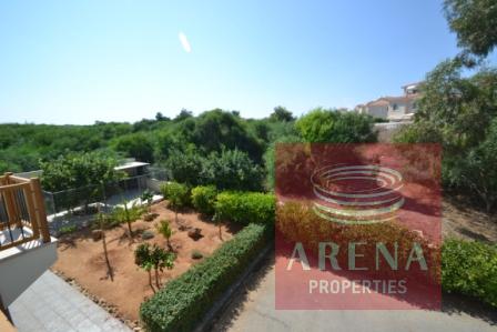 5 bed villa in pernera - garden
