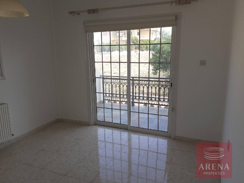 Buy house in Xylotimpou