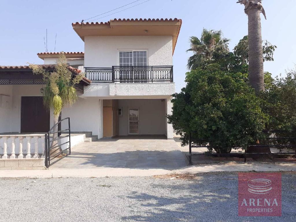 House in Xylotimpou for sale