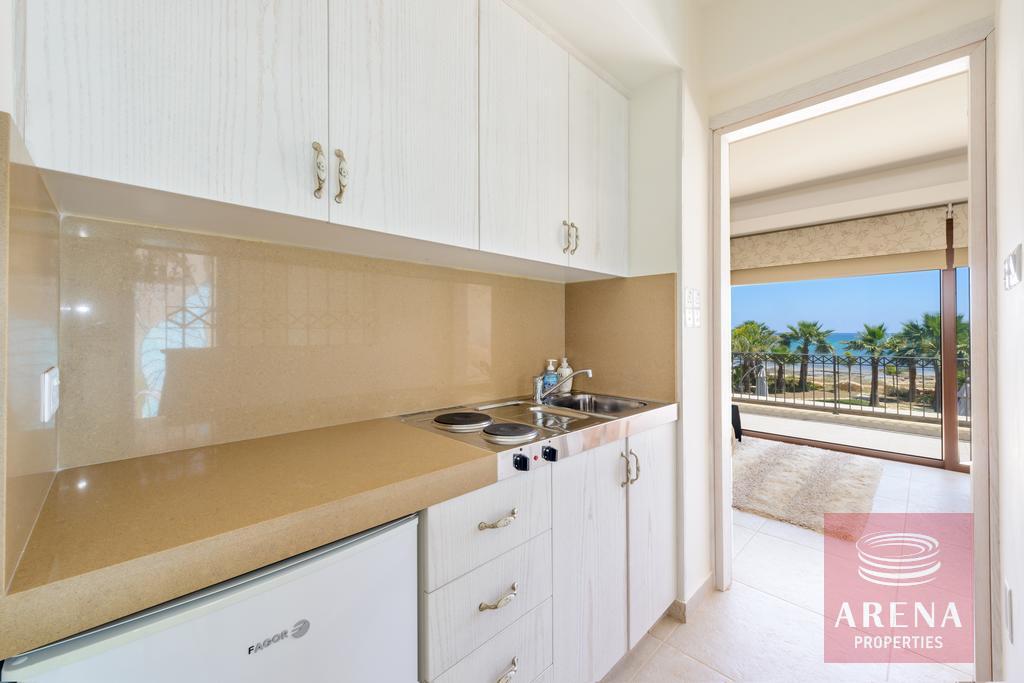 villa in ayia thekla - kitchen