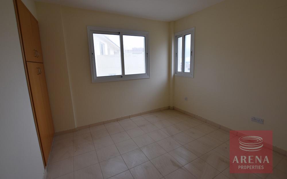 3 bed flat in tersefanou - bedroom