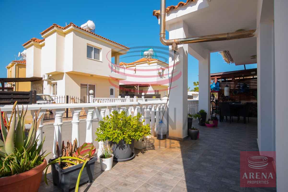 Bungalow in Ayia Thekla for sale