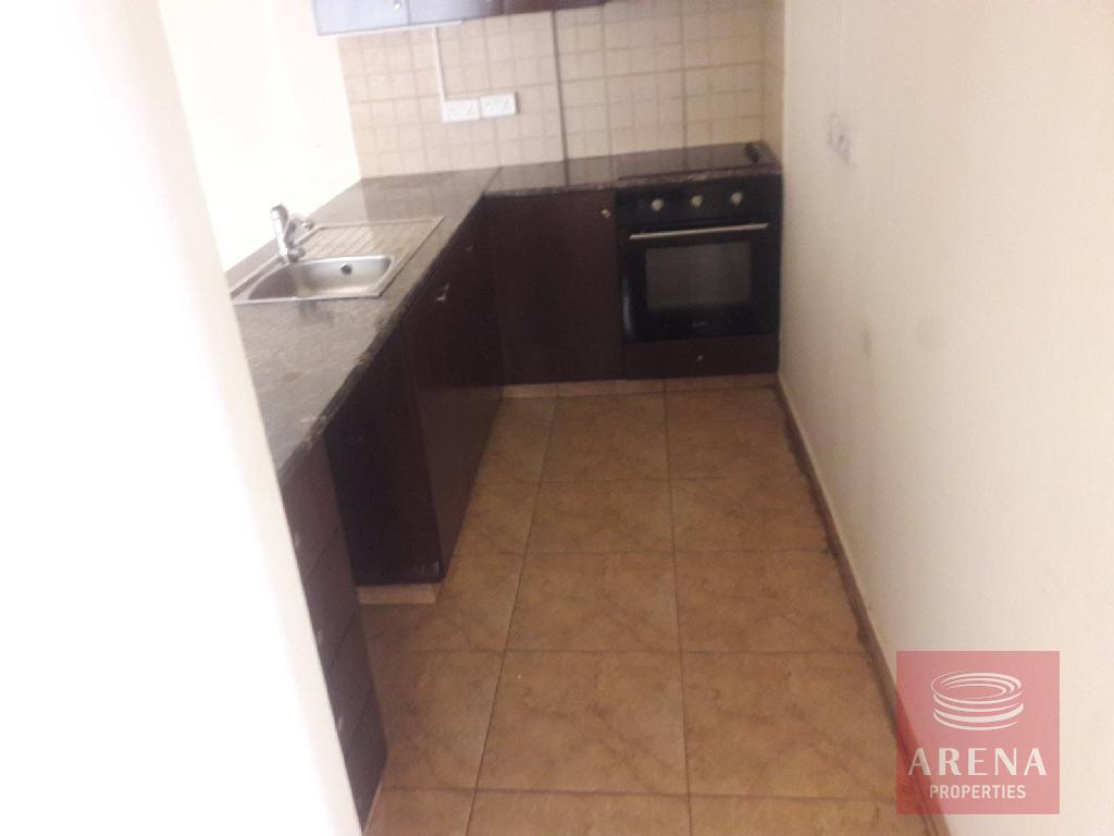 Apartment in Livadia for sale - kitchen