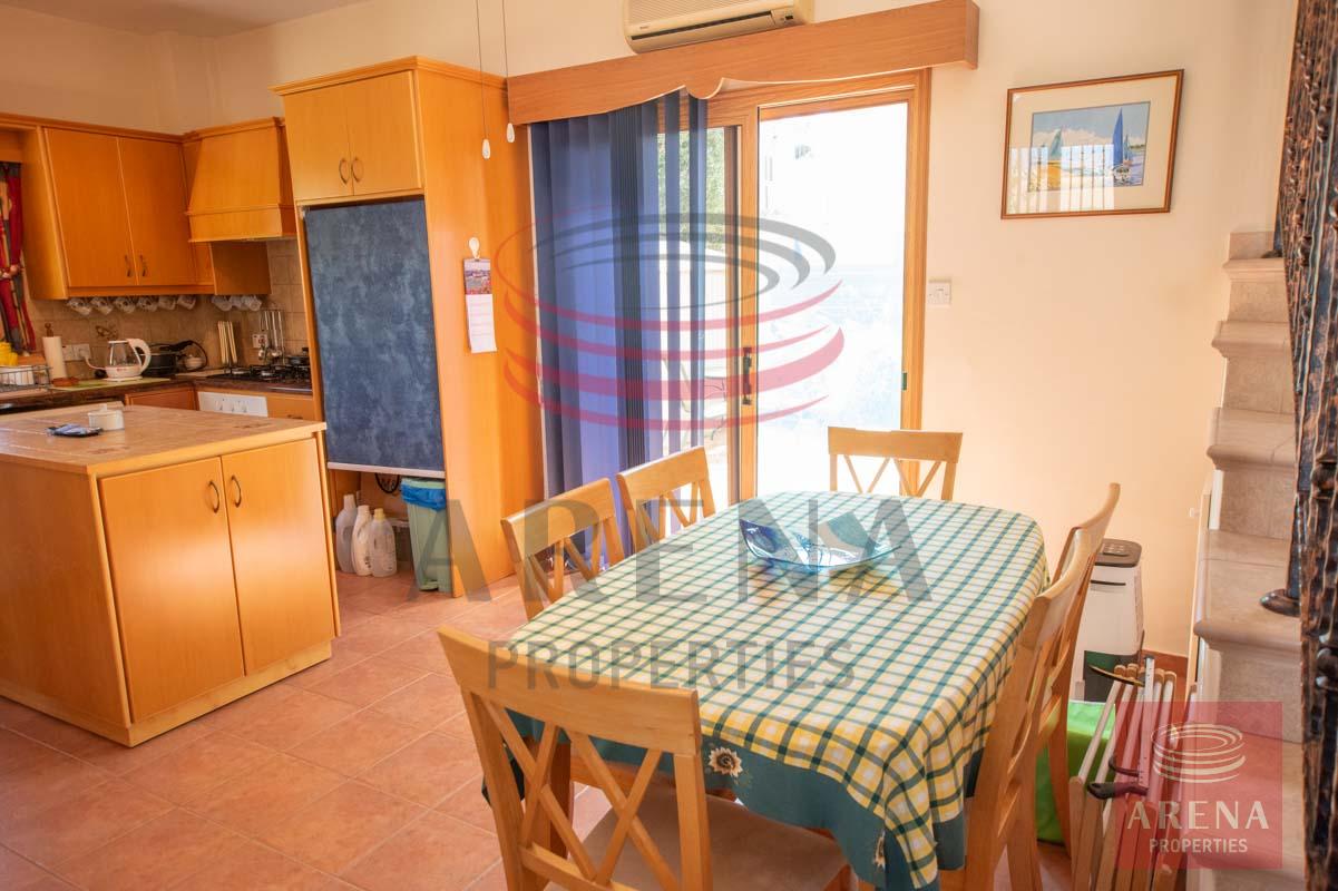 3 Bed villa in Sotira - dining area