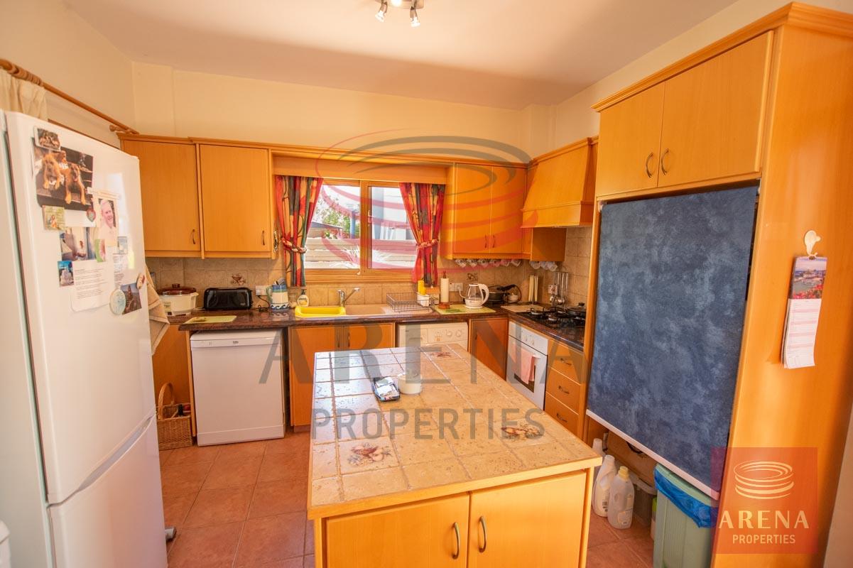 3 Bed villa in Sotira for sale - kitchen