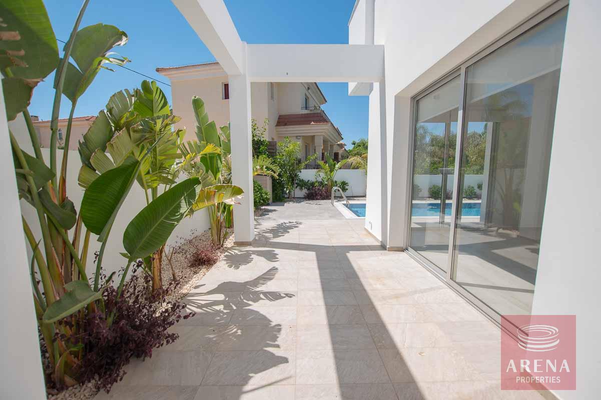 Villa in Kapparis - veranda