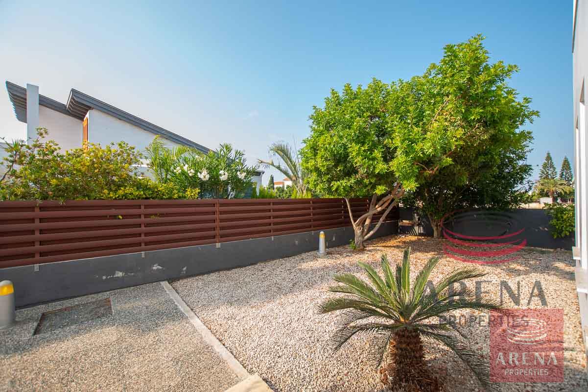 3 bed villa in ayia thekla - garden