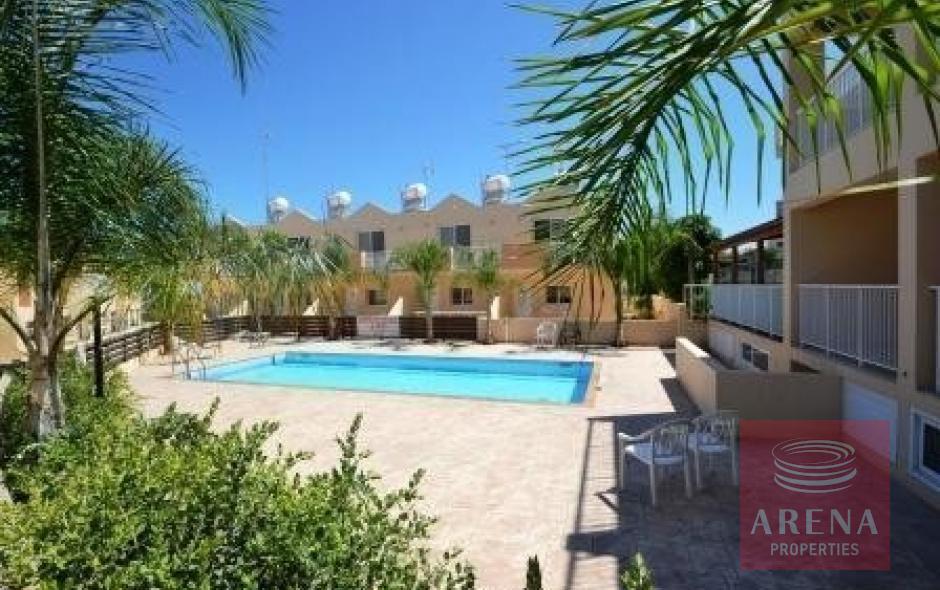 1 1 Bed apt Derynia 1738