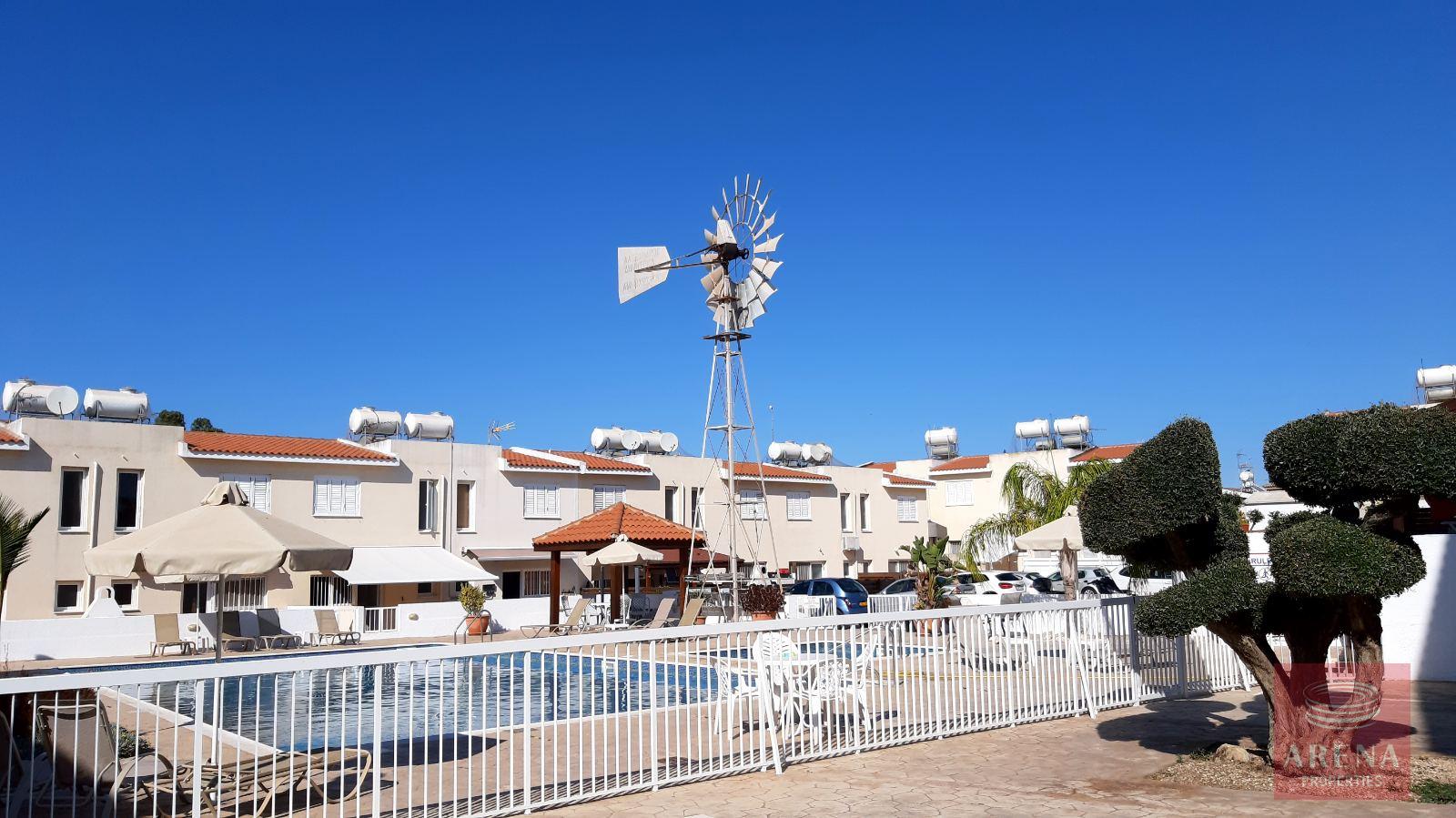 2 Bed Apt for rent in Paralimni