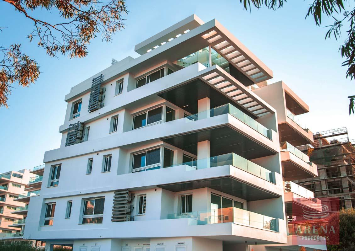 Apartment in Makenzie