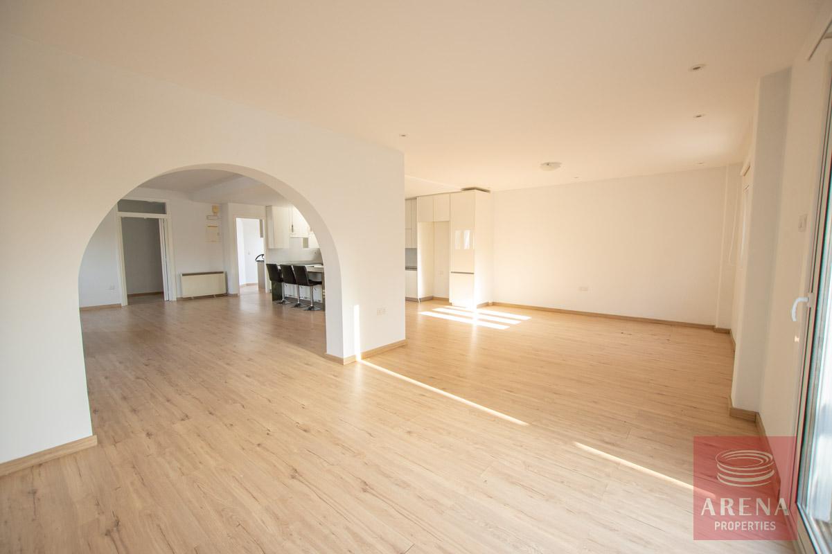 House for rent - living area