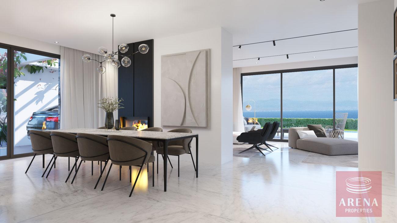 4-5 Bed villa in Protaras - dining area
