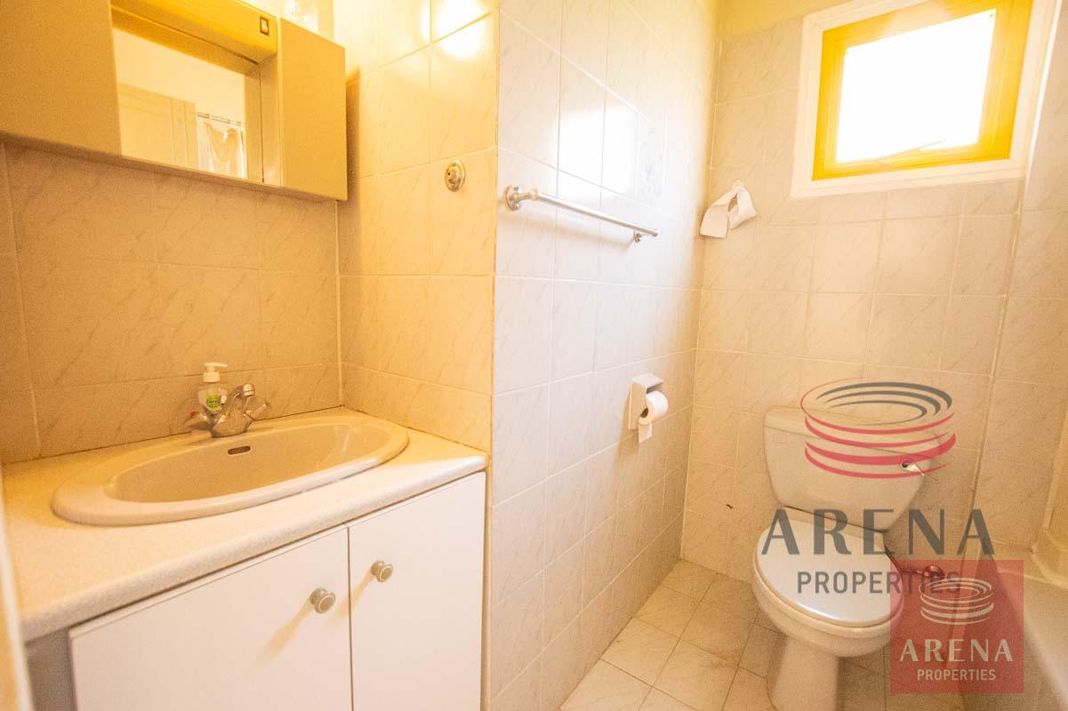 Apt with Deeds in Kapparis - bathroom