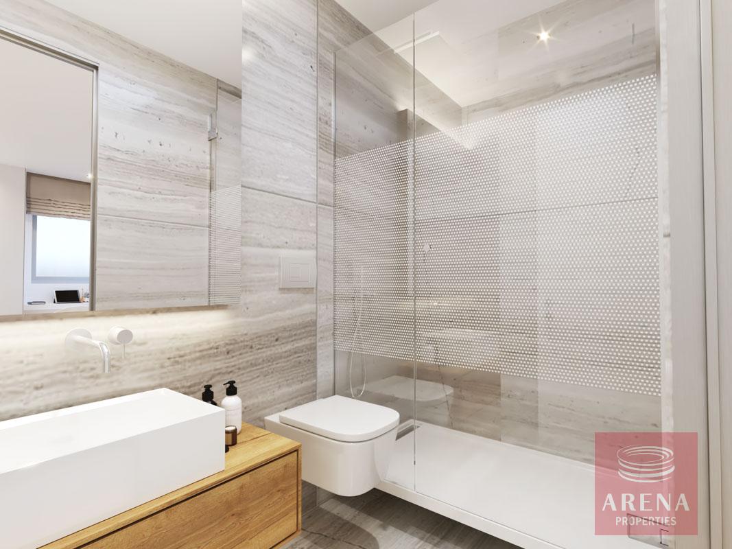 2 Bed Penthouse in Larnaca - bathroom