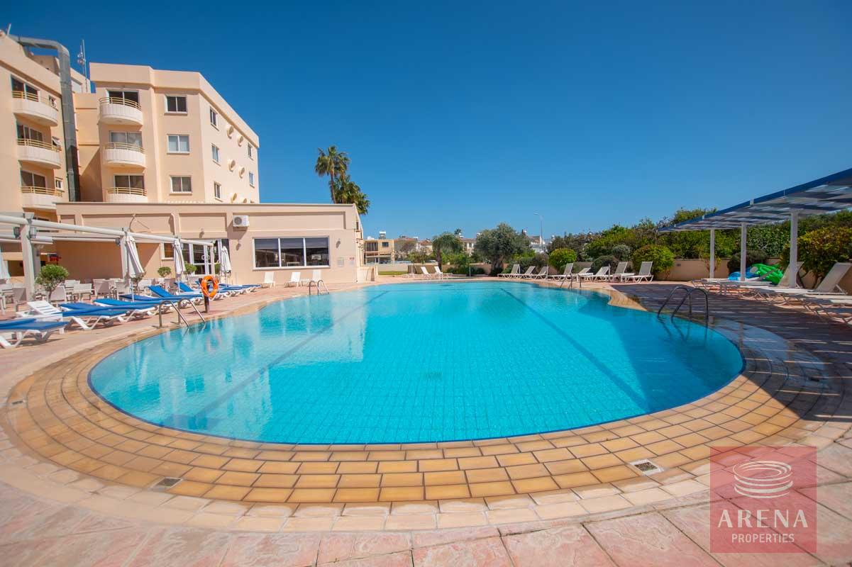 Apartment in Pernera - for sale