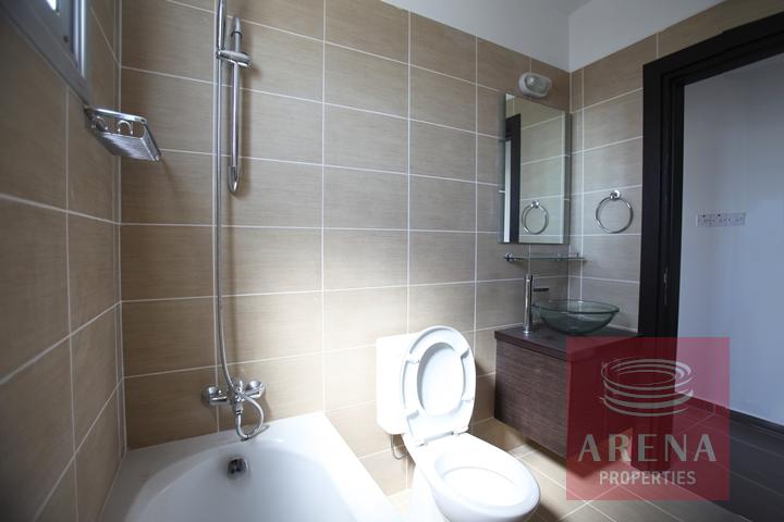 New Apartment in Paralimni - en-suite