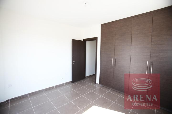 2 bed apt in paralimni