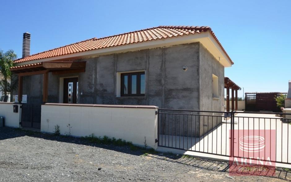 bungalow paralimni