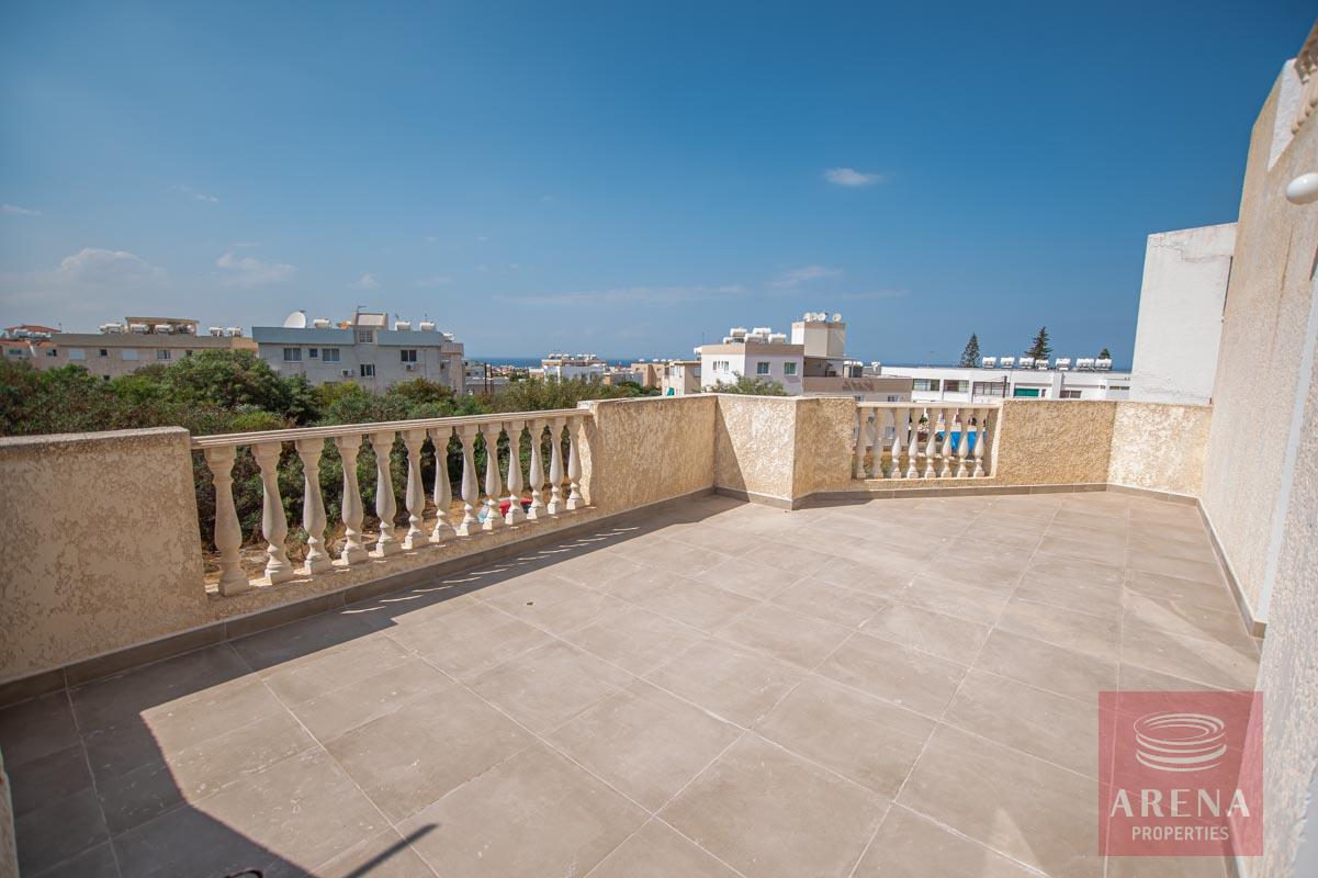 3 Bed Apt in Kapparis - balcony