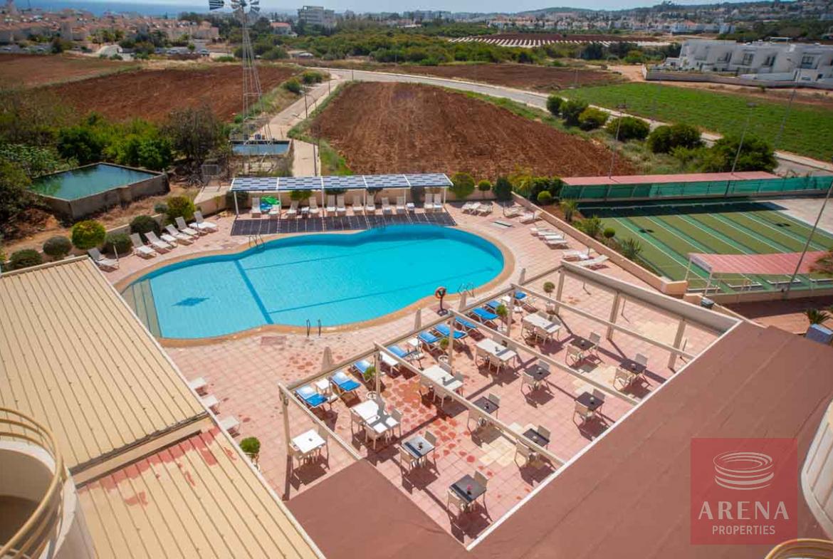 Apartment in Pernera - communal pool