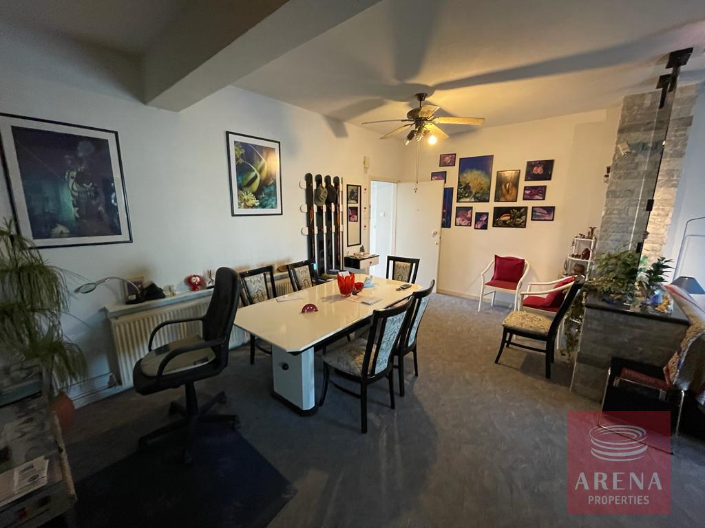 apartmen t in Paralimni - dining area