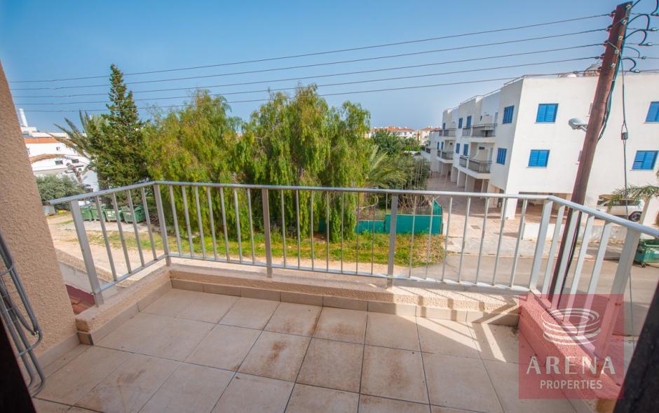 1 bed apt in kapparis - balcony