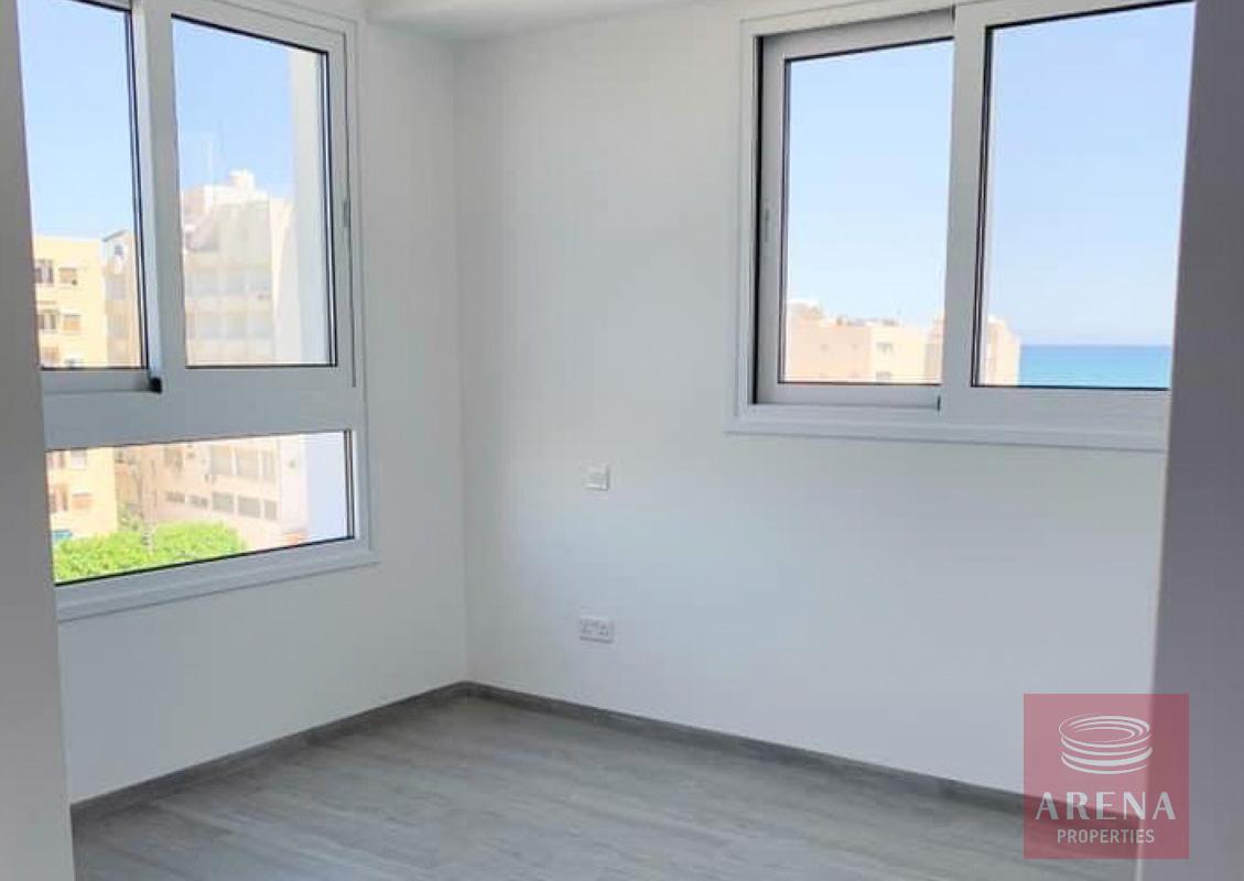 Apartment in Makenzie - bedroom