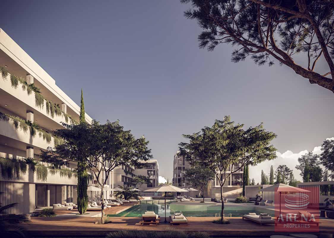 Buy apartment in Paralimni