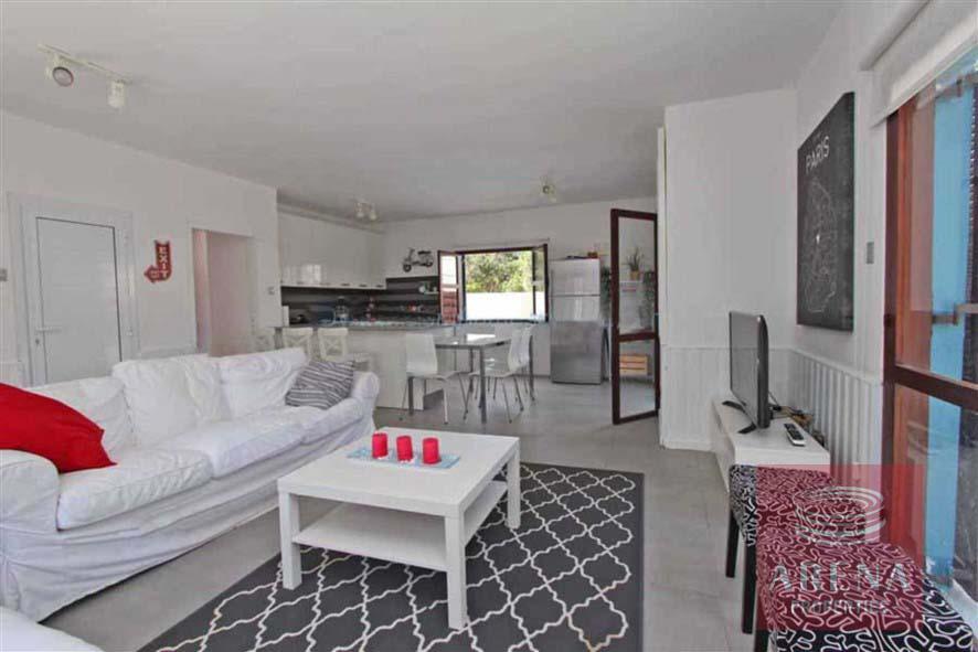 4 bed villa for rent in Ayia Triada - living area