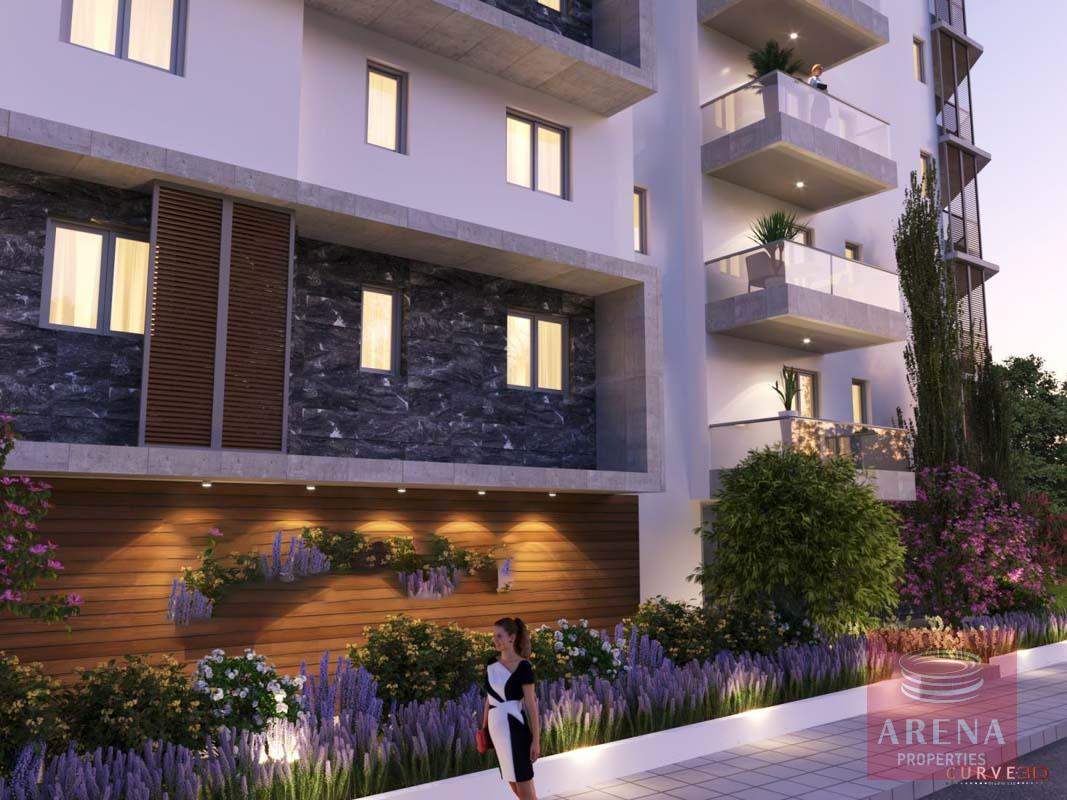 NEW APT IN LARNACA