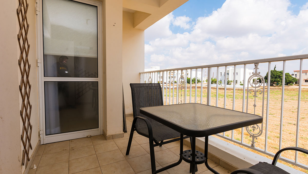 Flat in Paralimni to buy - balcony