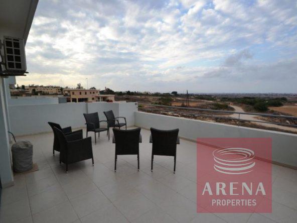 balcony 70