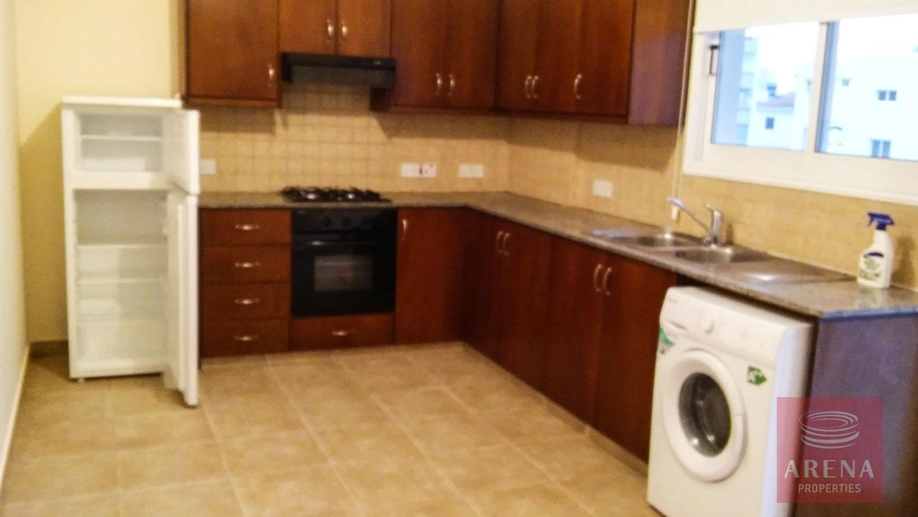 2 bed apt for rent in Larnaca