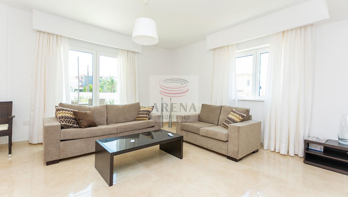 4 Bed Villa in Kokkines - sitting area