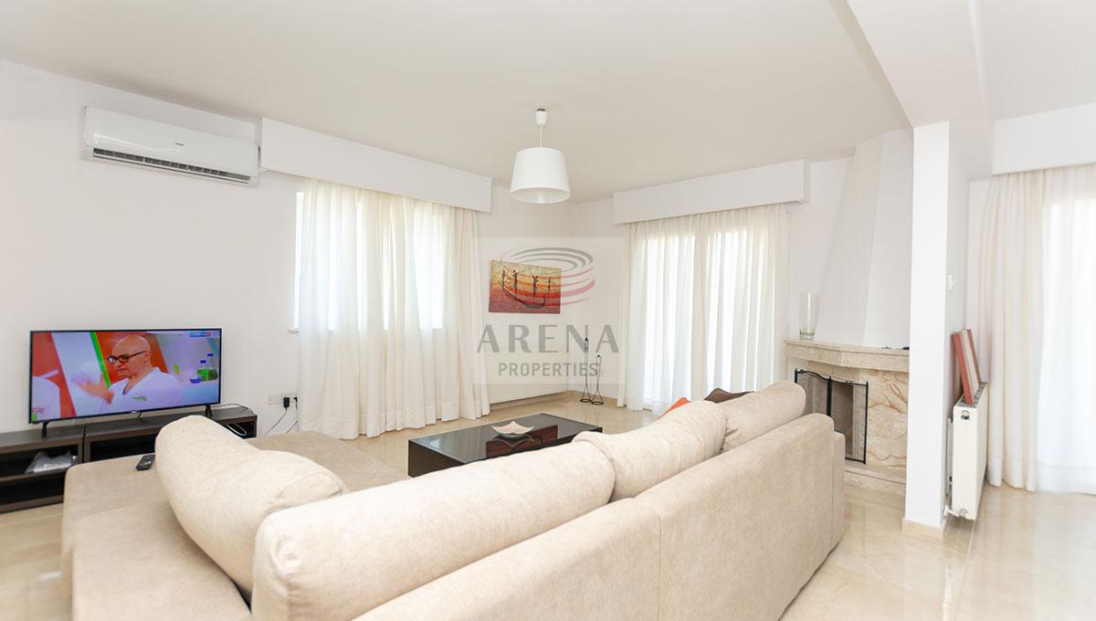 4 Bed Villa in Kokkines - living area