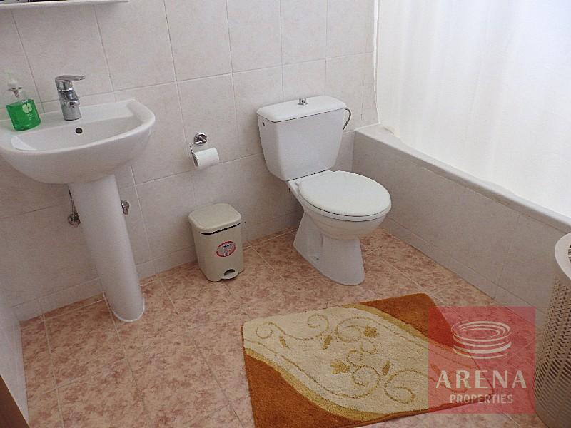 Detached house in Ayia Triada - bathroom