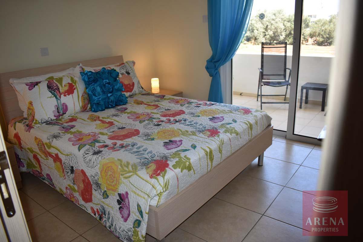 Resale apt in Kapparis - bedroom