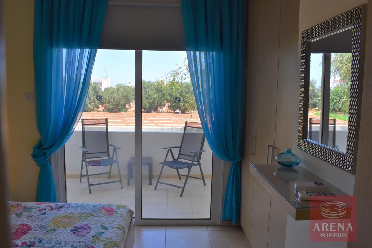 Resale apt in Kapparis for sale - bedroom