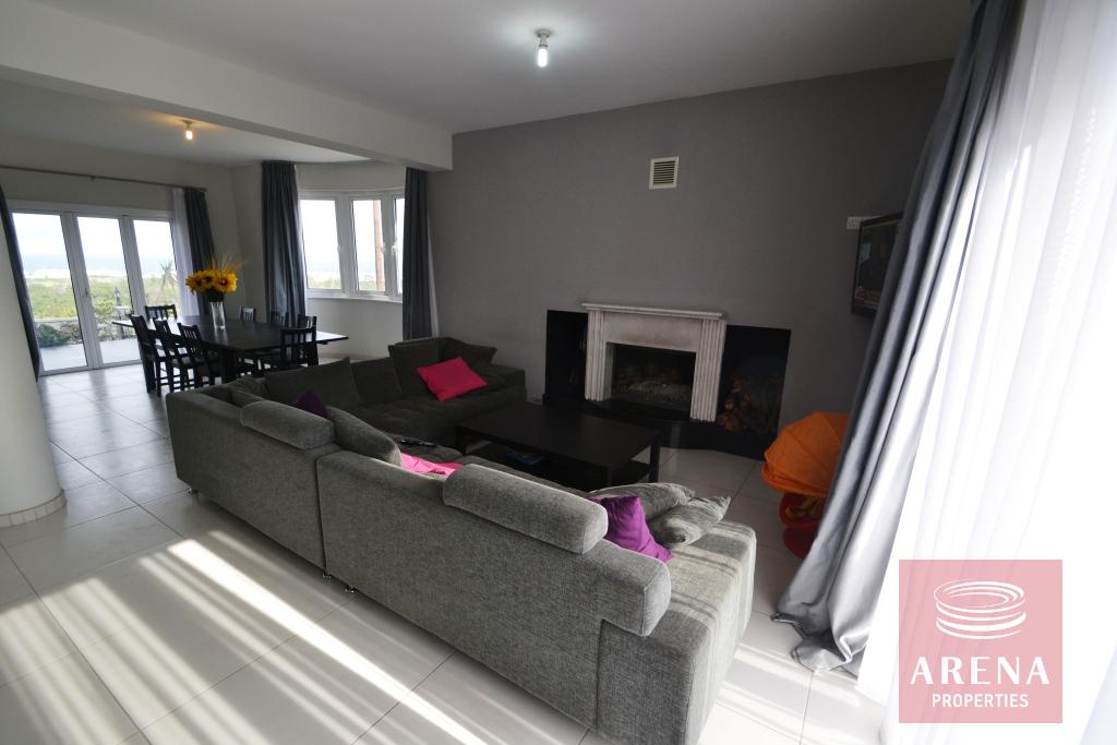 Villa in Protaras - living area