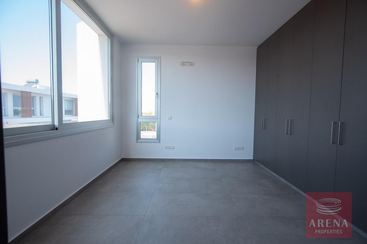 Buy villa in Pernera - bedroom