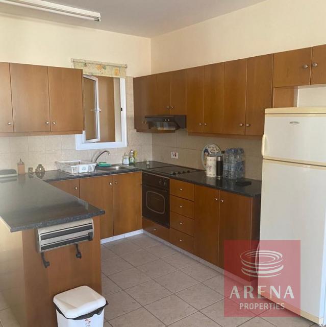 Apartment for rent in Derynia - kitchen