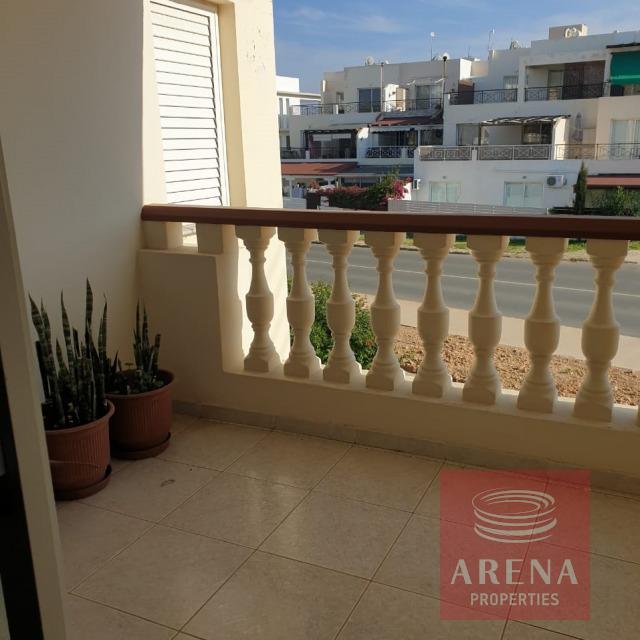 2 bed flat in Kapparis - balcony